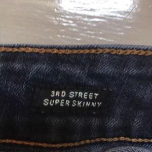 Women’s Blue Jeans